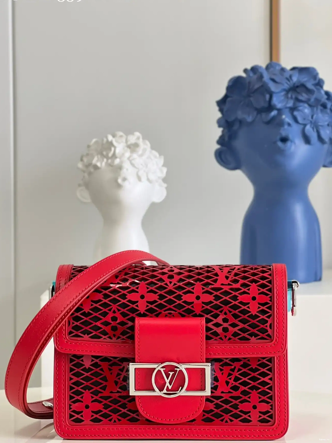 DAUPHINE VUITTON MINI LOUIS 0605